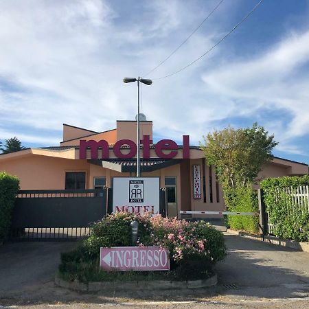 Hotel Motel Regal Vermezzo Dış mekan fotoğraf